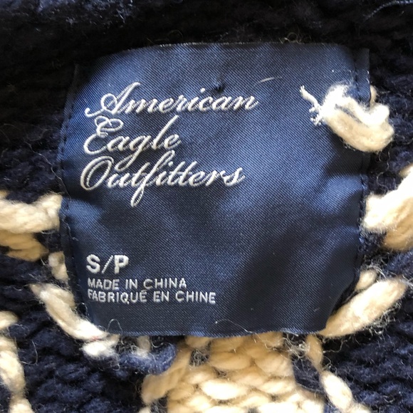 American Eagle Cardigan - Picture 5 of 5